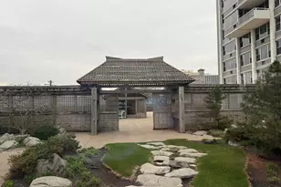 4250 N Marine Dr, Chicago, IL 60613 - Photo 19