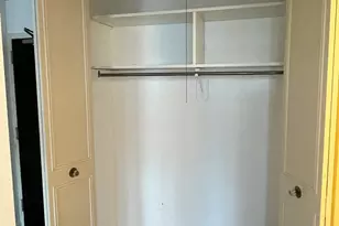 4250 N Marine Dr, Chicago, IL 60613 - Photo 11