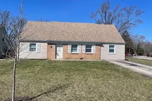 104 Stoneham Ct, Bolingbrook, IL 60440 - Photo 1