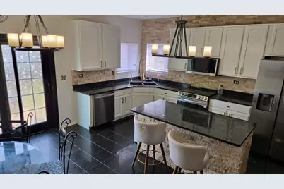 1018 Jewelflower Lane, Joliet, IL 60431 - Photo 5
