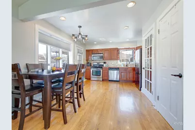 51 W Rozanne Drive, Addison, IL 60101 - Photo 9