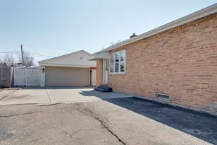 51 W Rozanne Dr, Addison, IL 60101 - Photo 23