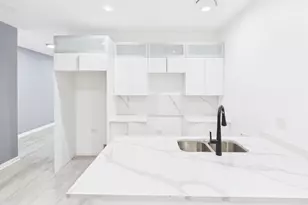 6346 S Evans Ave, Chicago, IL 60637 - Photo 5