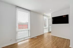 604 W Armitage Ave, Chicago, IL 60614 - Photo 17