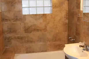 8512 S Manistee Ave, Chicago, IL 60617 - Photo 15