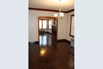 8512 S Manistee Avenue, Chicago, IL 60617 - Photo 9