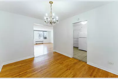 6035 N Damen Avenue #109, Chicago, IL 60659 - Photo 5