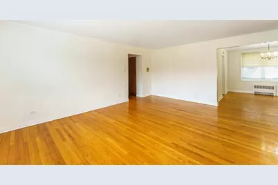 6035 N Damen Avenue #109, Chicago, IL 60659 - Photo 3