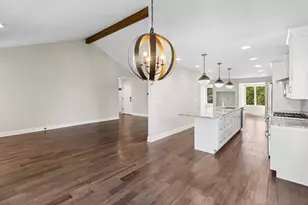1659 N Belmont Ct, Arlington Heights, IL 60004 - Photo 3