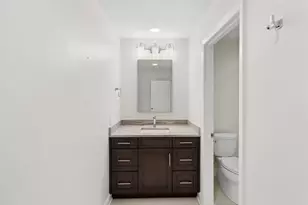 1659 N Belmont Ct, Arlington Heights, IL 60004 - Photo 17