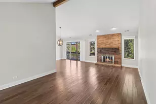1659 N Belmont Ct, Arlington Heights, IL 60004 - Photo 9