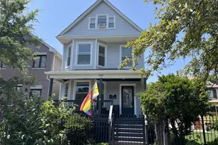 4226 N Bernard St, Chicago, IL 60618 - Photo 1