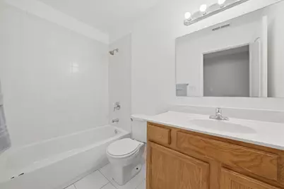 3447 Ridgeland Avenue #104, Berwyn, IL 60402 - Photo 7