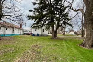 716 W Main St, Hoopeston, IL 60942 - Photo 13