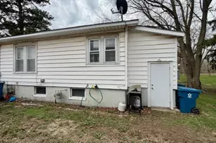 716 W Main St, Hoopeston, IL 60942 - Photo 11