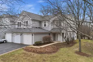 1313 Brookdale Dr, Carpentersville, IL 60110 - Photo 1