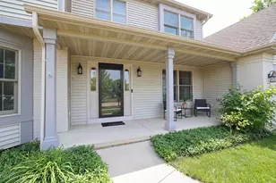 276 Ream Dr, Elburn, IL 60119 - Photo 5