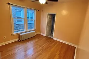 5048 W Henderson St, Chicago, IL 60641 - Photo 3