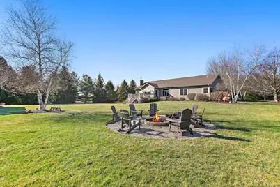 22011 Pringle Drive, Marengo, IL 60152 - Photo 33