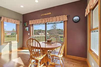 22011 Pringle Drive, Marengo, IL 60152 - Photo 13