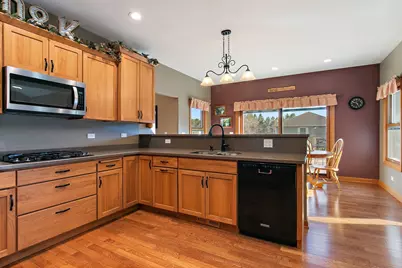 22011 Pringle Drive, Marengo, IL 60152 - Photo 11