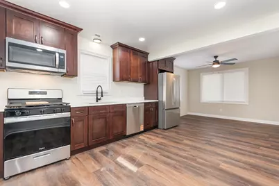 16784 Anthony Avenue, Hazel Crest, IL 60429 - Photo 7