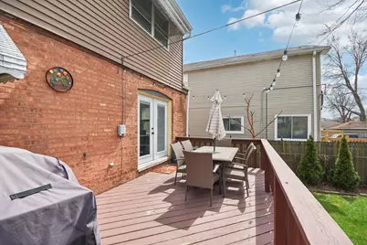 9404 S 55th Court, Oak Lawn, IL 60453 - Photo 17