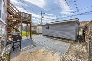 8332 S May St, Chicago, IL 60620 - Photo 11