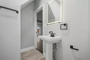 8030 S Constance Ave, Chicago, IL 60617 - Photo 19