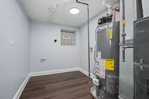 8030 S Constance Ave, Chicago, IL 60617 - Photo 33