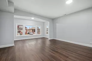 8030 S Constance Ave, Chicago, IL 60617 - Photo 9