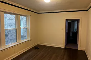 8226 S Paulina St, Chicago, IL 60620 - Photo 3