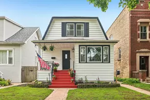 5435 N Lieb Ave, Chicago, IL 60630 - Photo 1