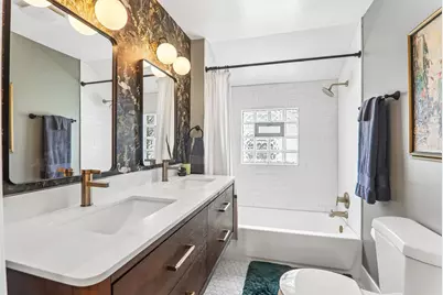 5435 N Lieb Avenue, Chicago, IL 60630 - Photo 17