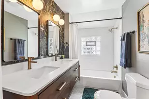 5435 N Lieb Ave, Chicago, IL 60630 - Photo 17