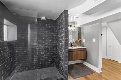 5435 N Lieb Avenue, Chicago, IL 60630 - Photo 23