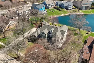 2204 Edgewater Pl, Champaign, IL 61822 - Photo 7