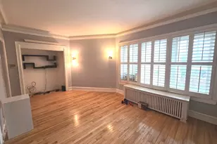 548 W Brompton Ave, Chicago, IL 60657 - Photo 9