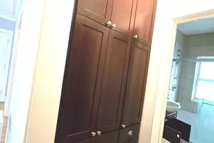 548 W Brompton Ave, Chicago, IL 60657 - Photo 11