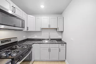 591 Andover St, Chicago Heights, IL 60411 - Photo 3