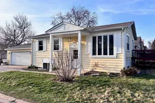 224 Heather Terrace, Round Lake Beach, IL 60073 - Photo 3