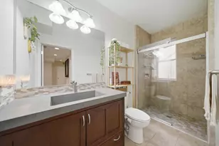 5953 N Winthrop Ave, Chicago, IL 60660 - Photo 9