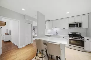 5953 N Winthrop Ave, Chicago, IL 60660 - Photo 5