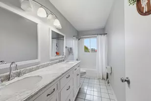 843 S School St, Lombard, IL 60148 - Photo 9