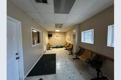 300 E Pershing Road, Chicago, IL 60653 - Photo 5