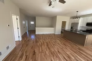 931 Partridge Cir, Marengo, IL 60152 - Photo 3