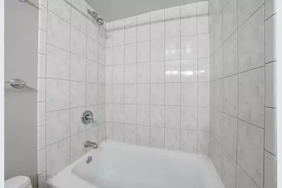 233 E Erie Street #1301, Chicago, IL 60611 - Photo 15