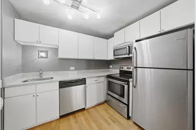 233 E Erie Street #1301, Chicago, IL 60611 - Photo 7