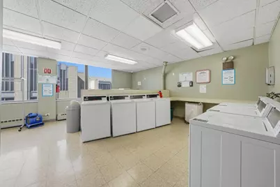 233 E Erie Street #1301, Chicago, IL 60611 - Photo 21