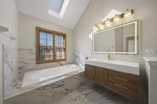 1215 Triple Crown Ct, Bartlett, IL 60103 - Photo 33